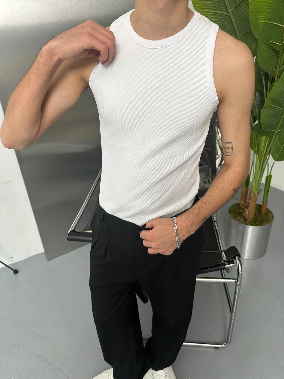 White Basic Tank Top