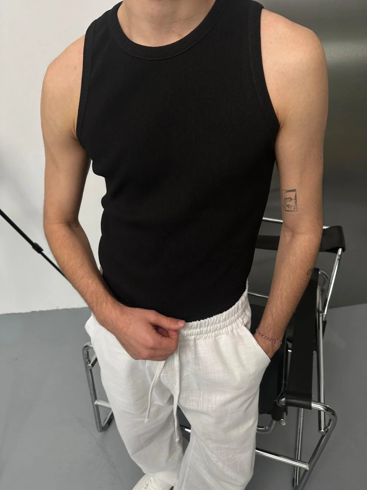 Black Basic Tank Top