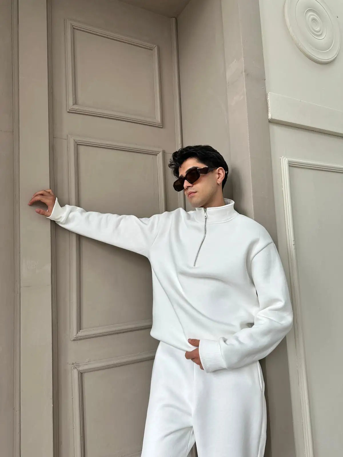 White Oversized Basic Half Zipper