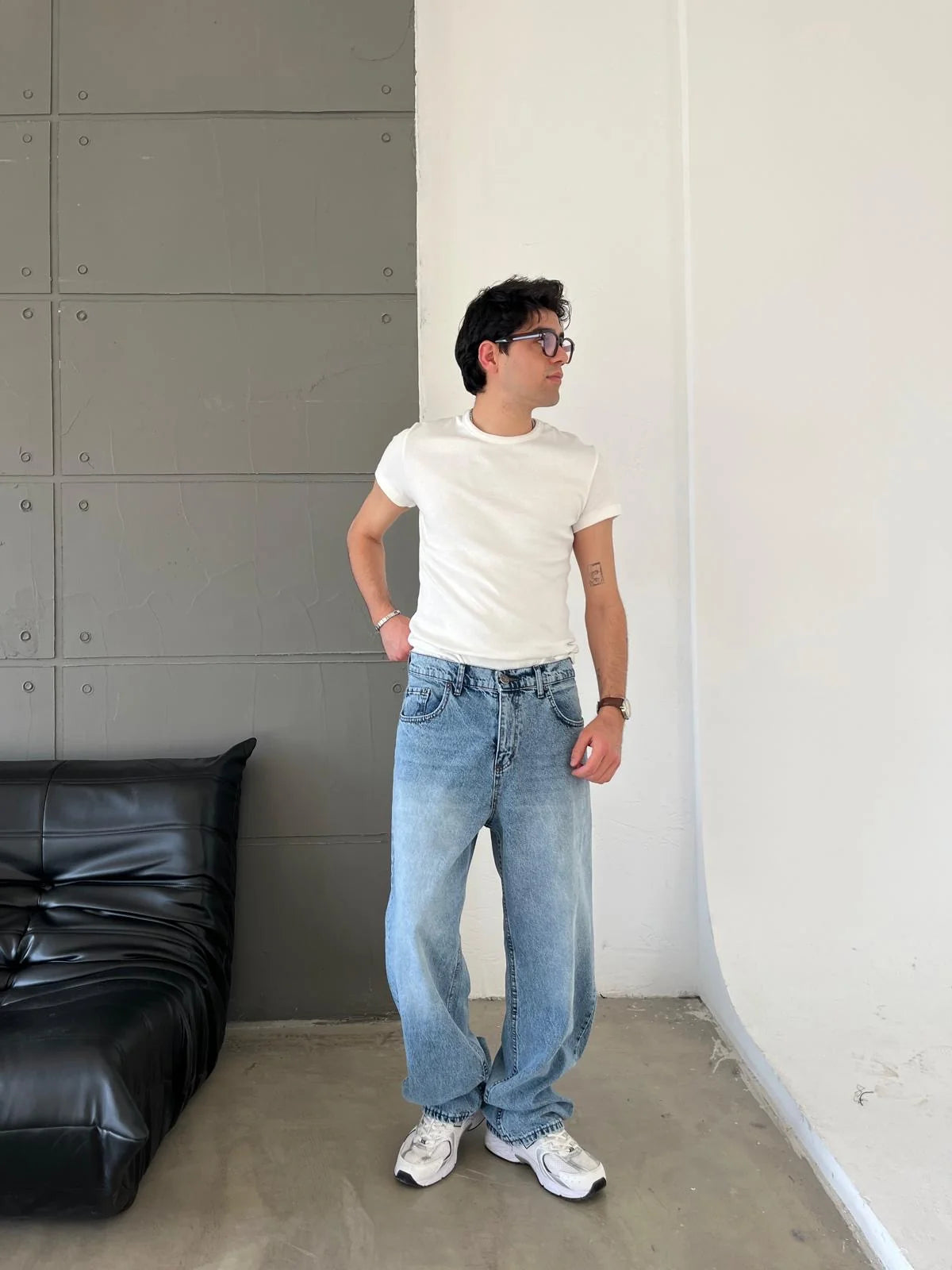 Crew Neck Regular Knit White T-Shirt