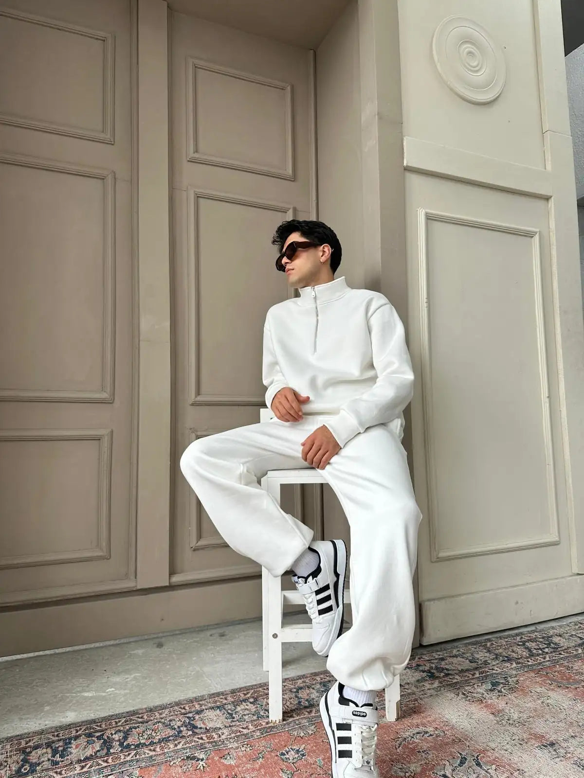 White Oversized Basic Half Zipper