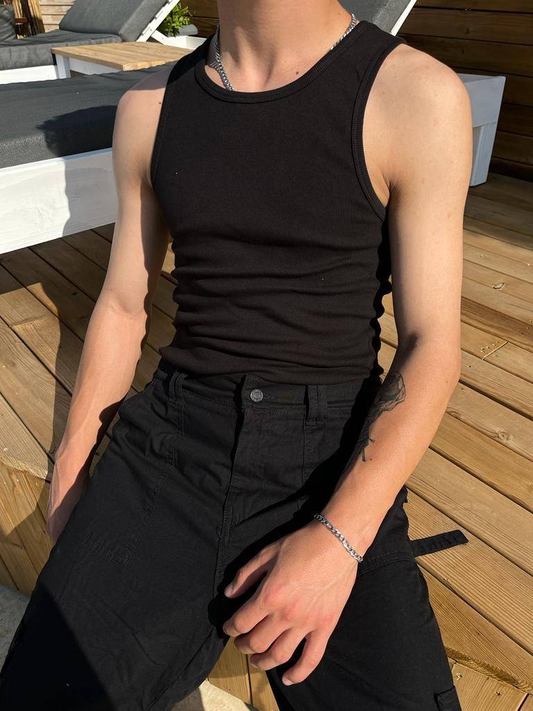 Black Basic Tank Top