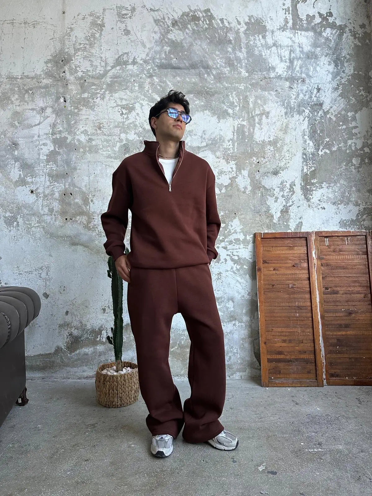 Brown Oversized Basic Half Zipper