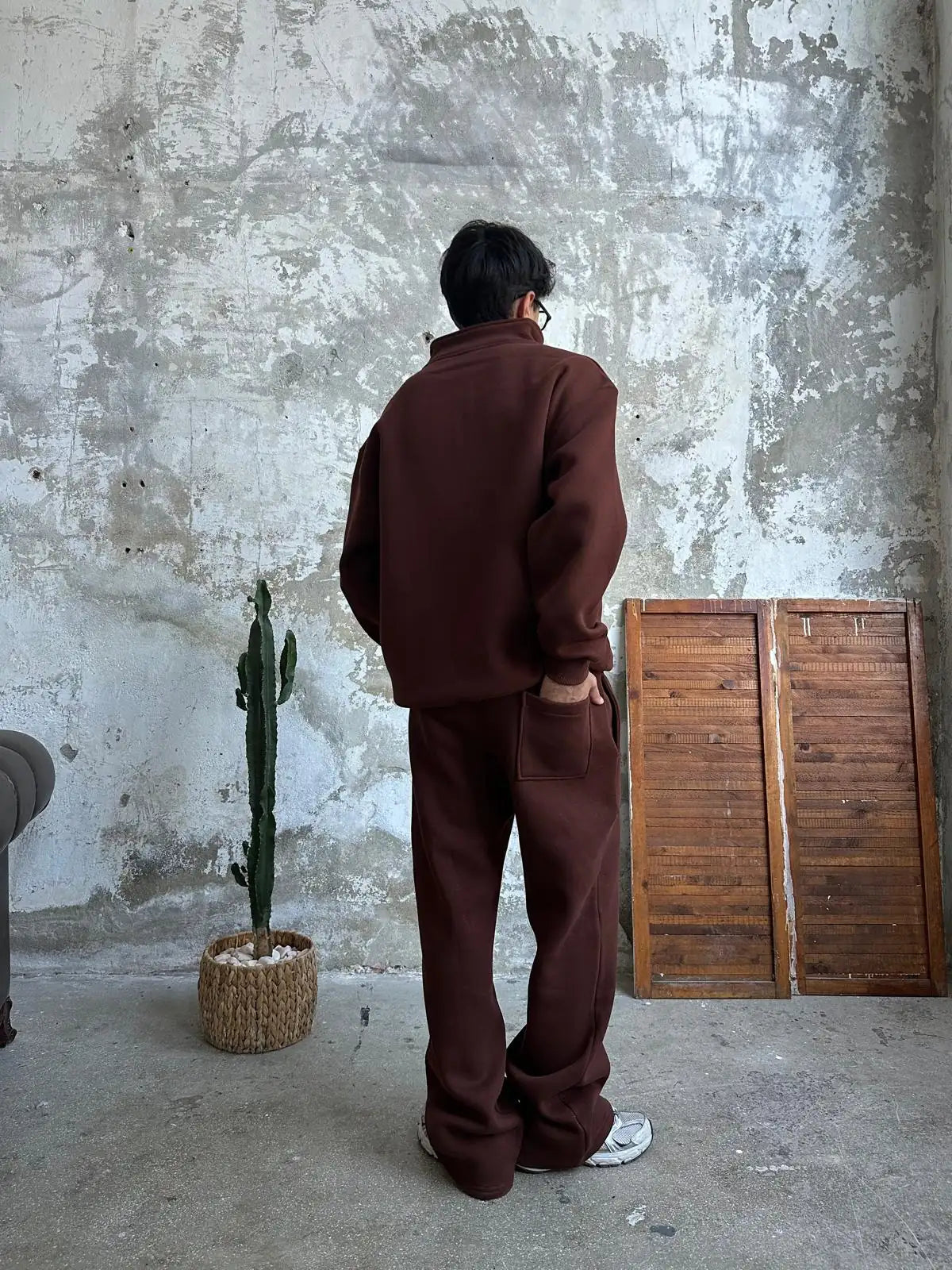 Brown Oversized Basic Half Zipper