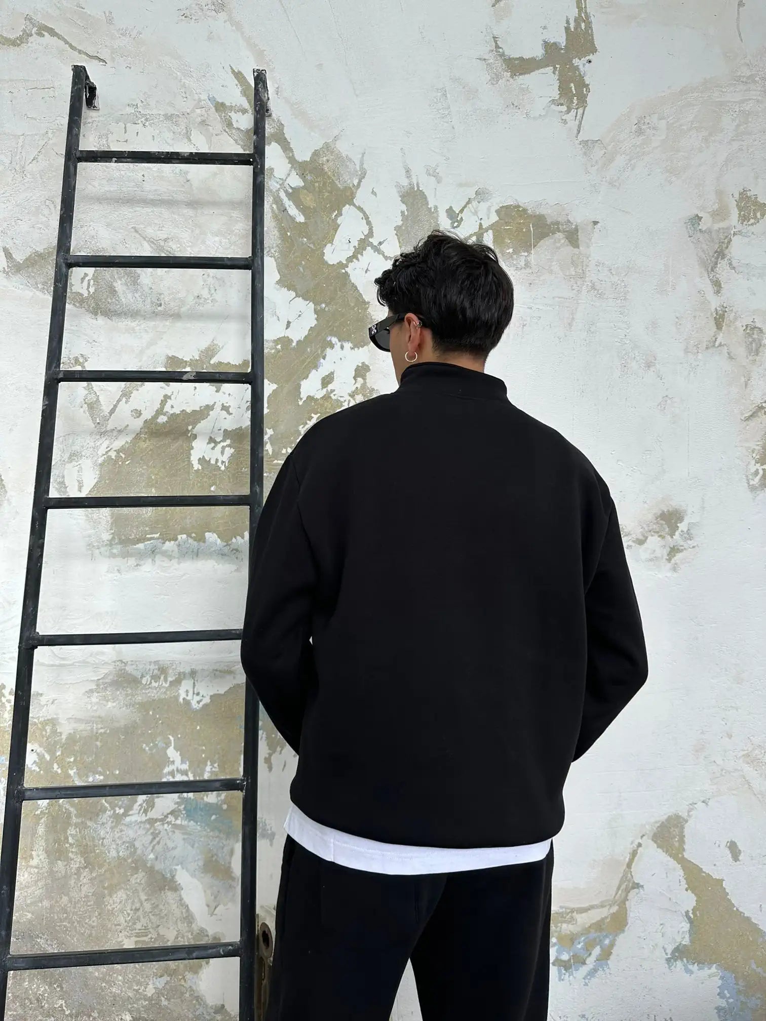 Black Oversized Basic Half Zipper