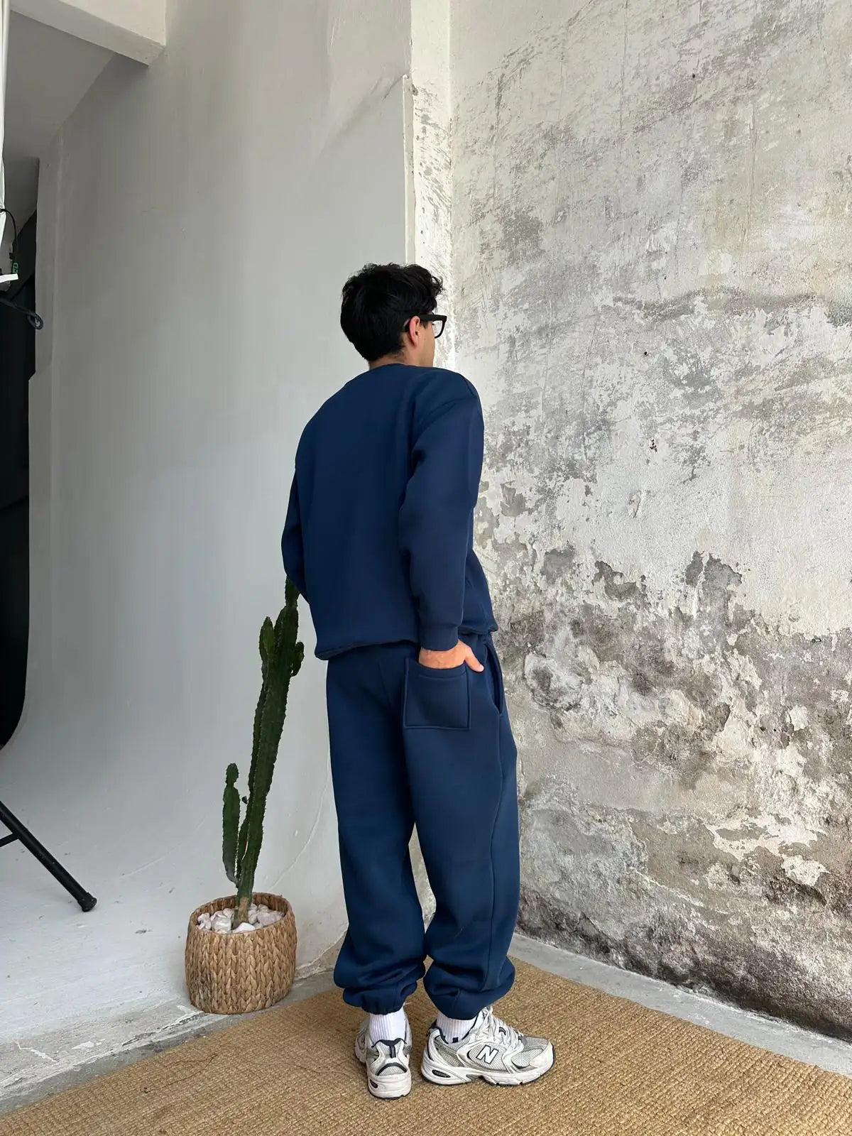 Essential Tracksuit Crewneck/Sweatpants Set - Indigo